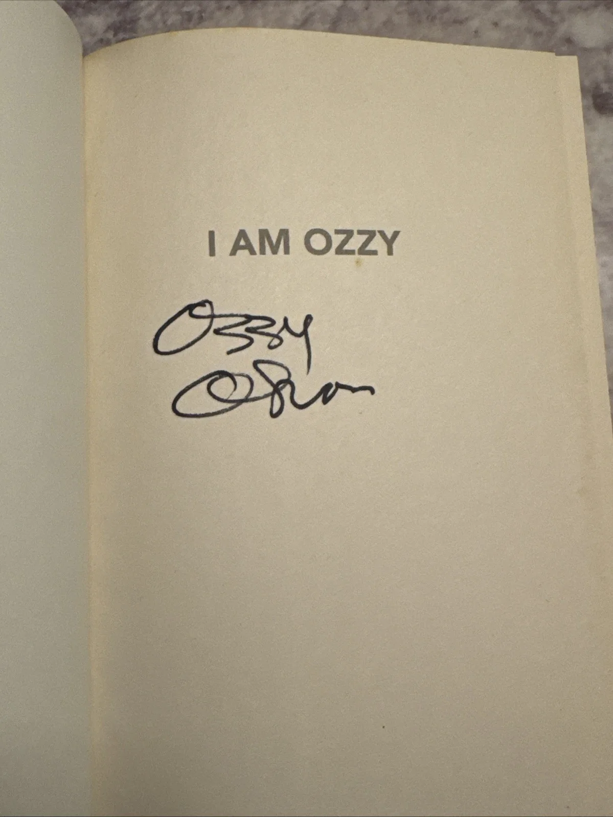 I AM OZZY AUTOGRAPHED Hand Signed 1st US Edition Book OZZY OSBOURNE - PRISTINE, изображение 5