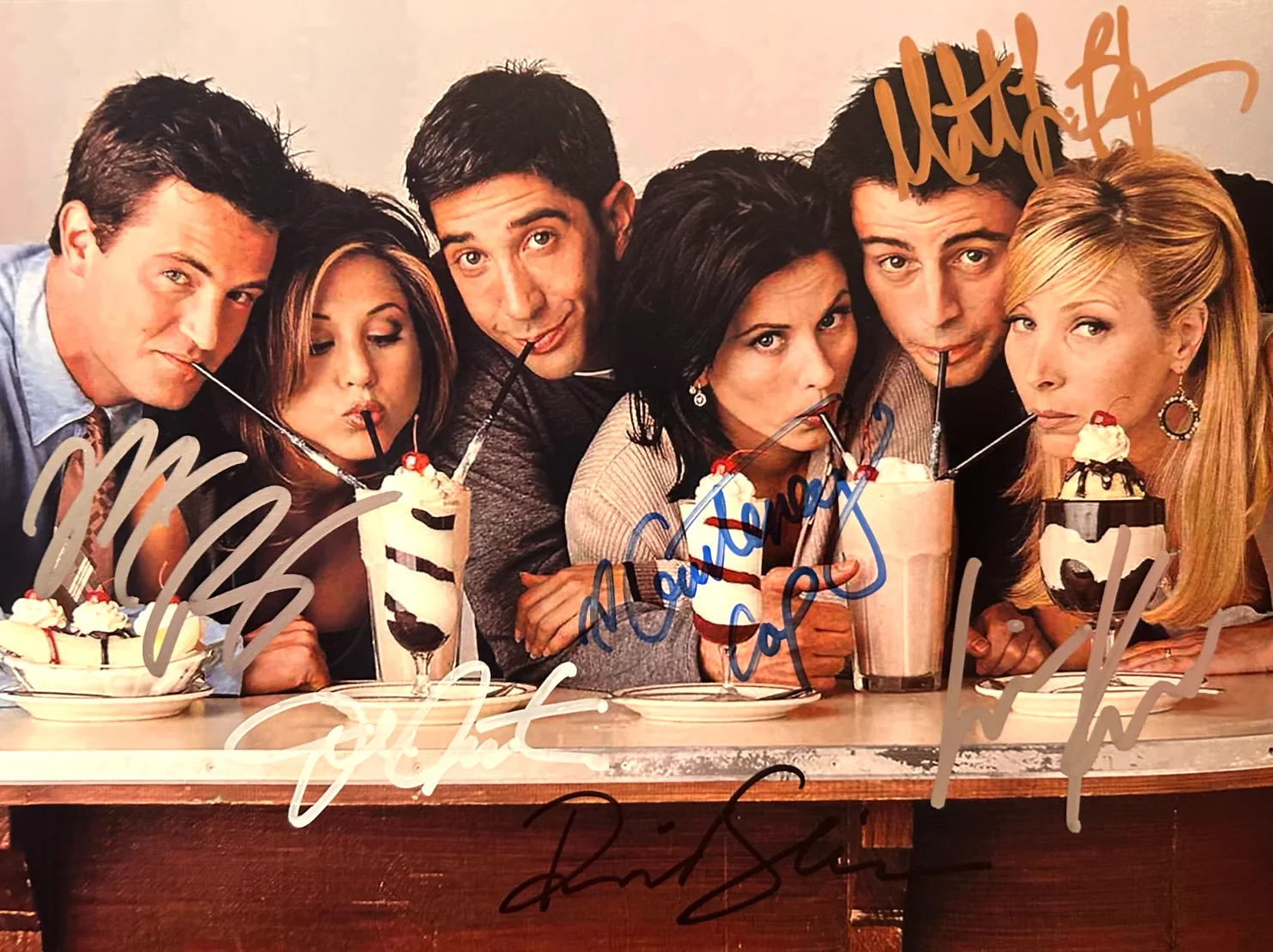 Aniston, Perry, Cox, Kudrow, Schwimmer, LeBlanc — FRIENDS: Cast Signed (x6) 8x10" Authentic Original Autographs GENUINE w/COA
