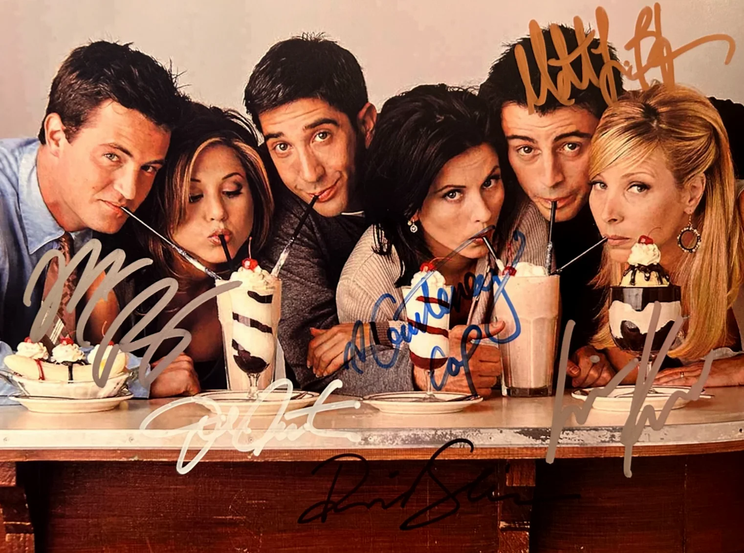 Aniston, Perry, Cox, Kudrow, Schwimmer, LeBlanc — FRIENDS: Cast Signed (x6) 8x10" Authentic Original Autographs GENUINE w/COA, изображение 3
