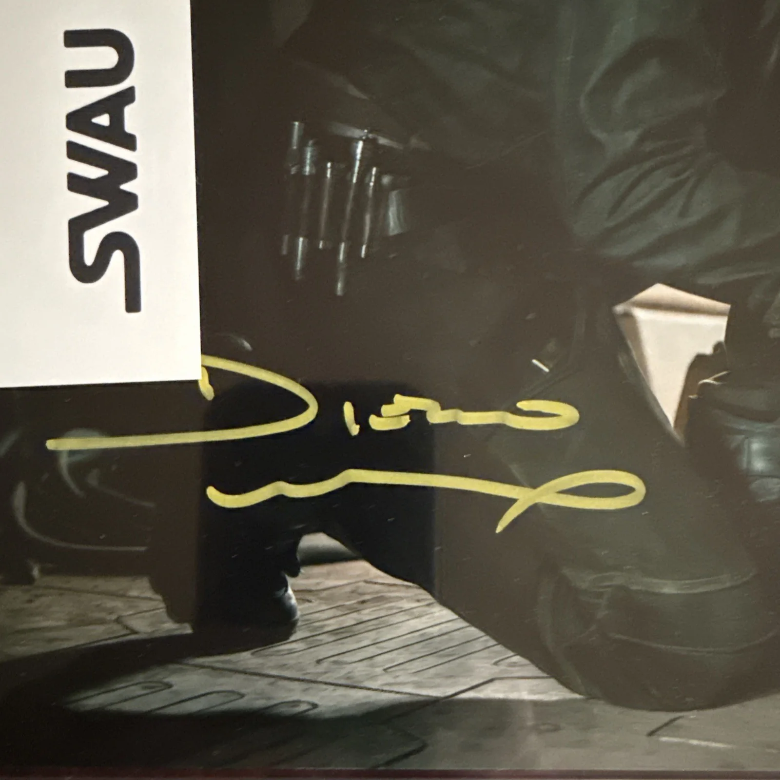 Diego Luna — Signed Diego Luna Autographed 8"x10" Photo Star Wars Rogue One SWAU COA, изображение 2