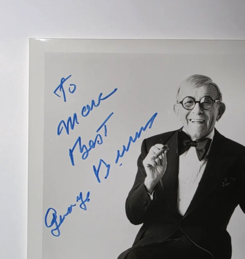 GEORGE BURNS Autographed / SIGNED Photo & Las Vegas SANDS Hotel Marquee Photo, изображение 5