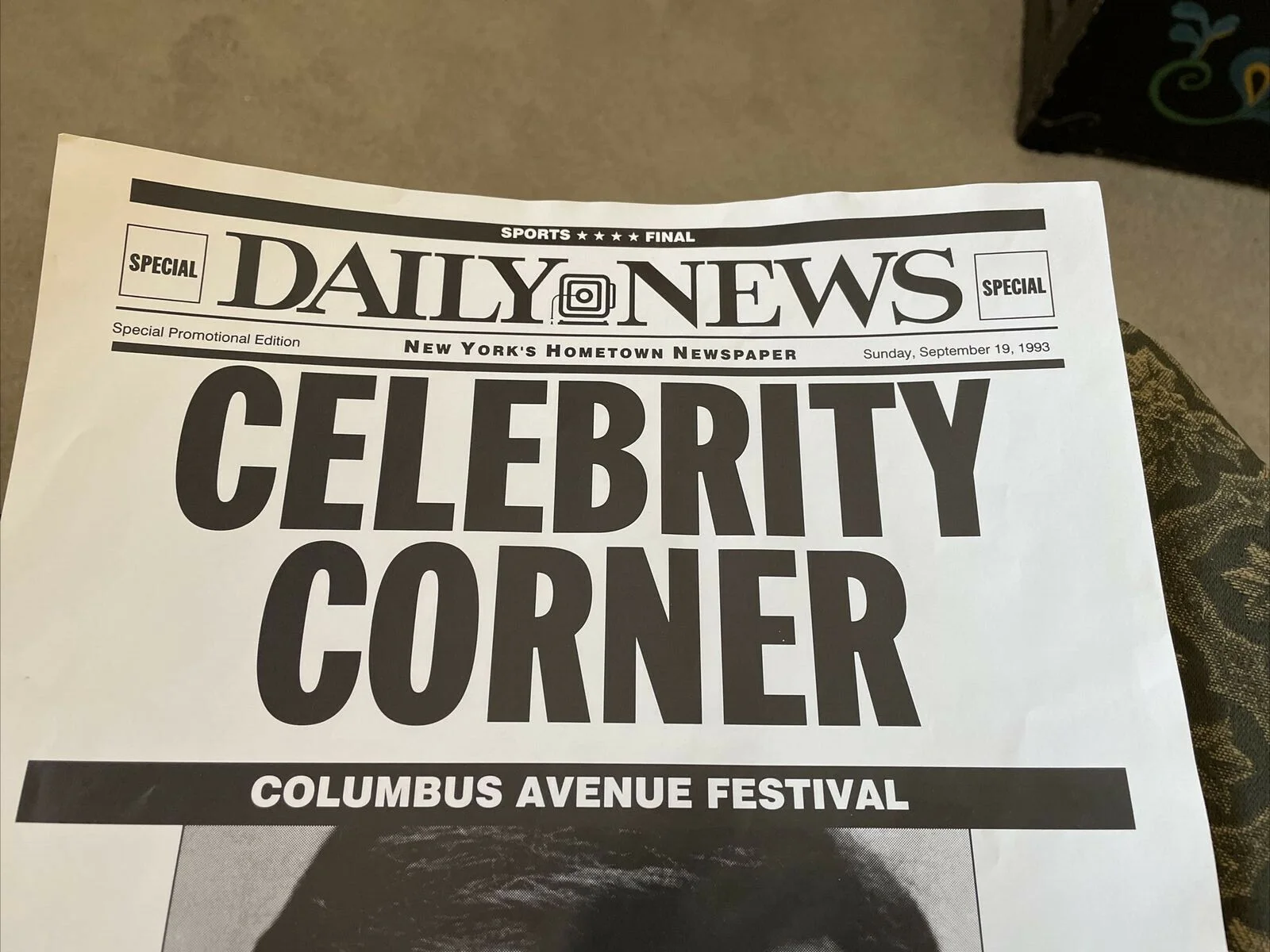 Tony Lo Bianco — Tony Lo Bianco Autographed 1993 Special Daily News Sheet Columbus Ave. Festival, изображение 3