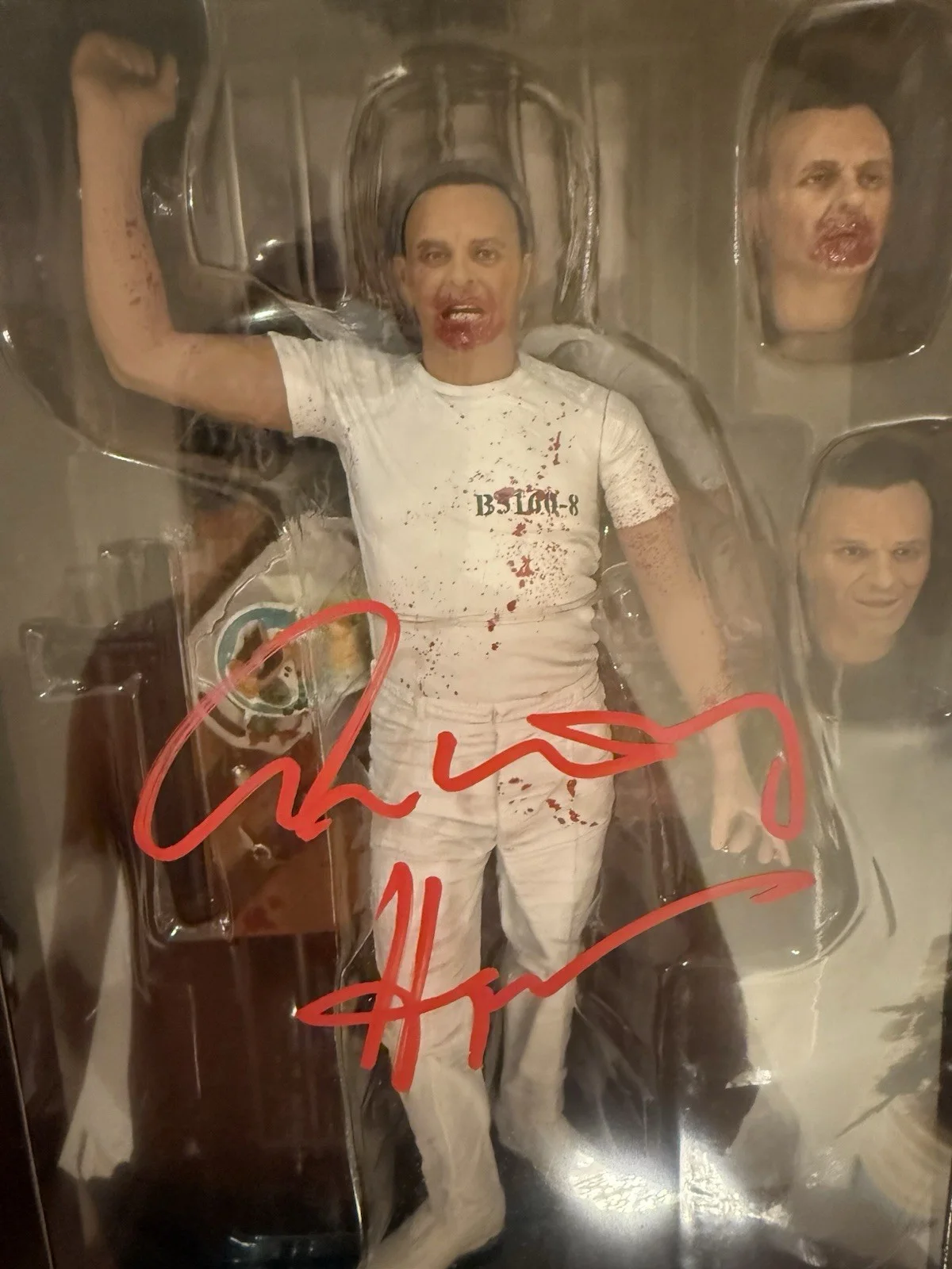 Anthony Hopkins Signed Hannibal Lecter NECA 7” Figure 🔥JSA Very Rare!!, изображение 4