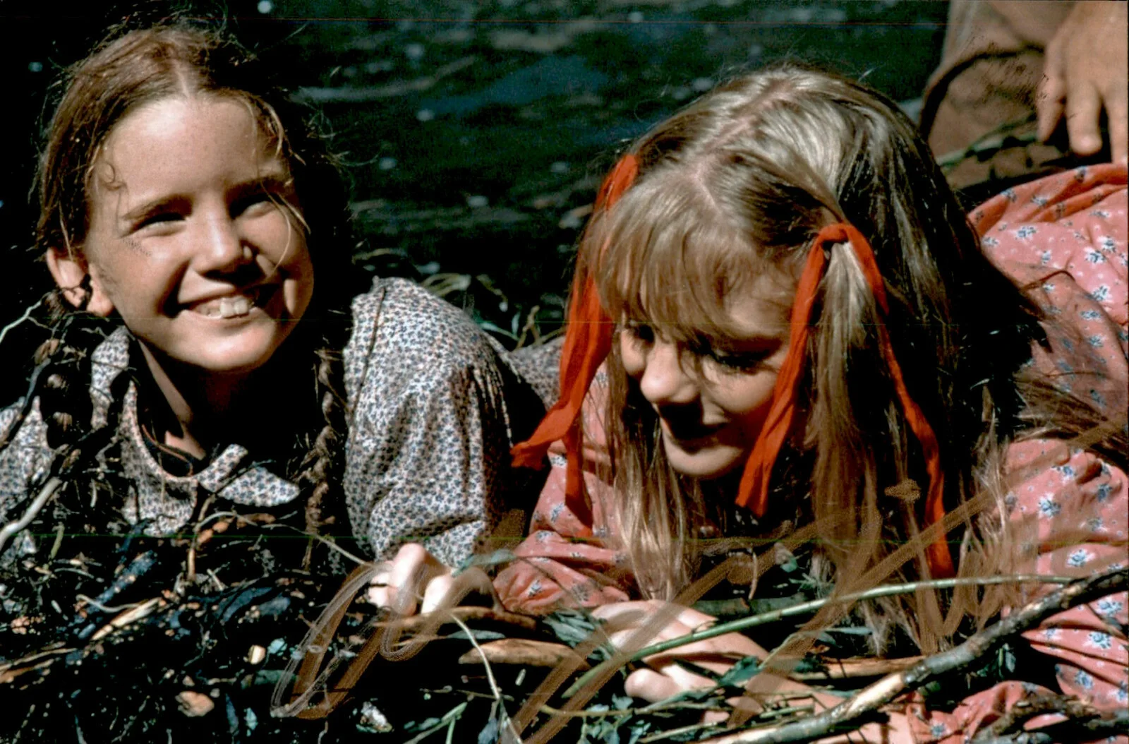 Alison Arngrim — Alison Arngrim Signed Autographed 4x6 Photo Little House On The Prairie Nellie 2