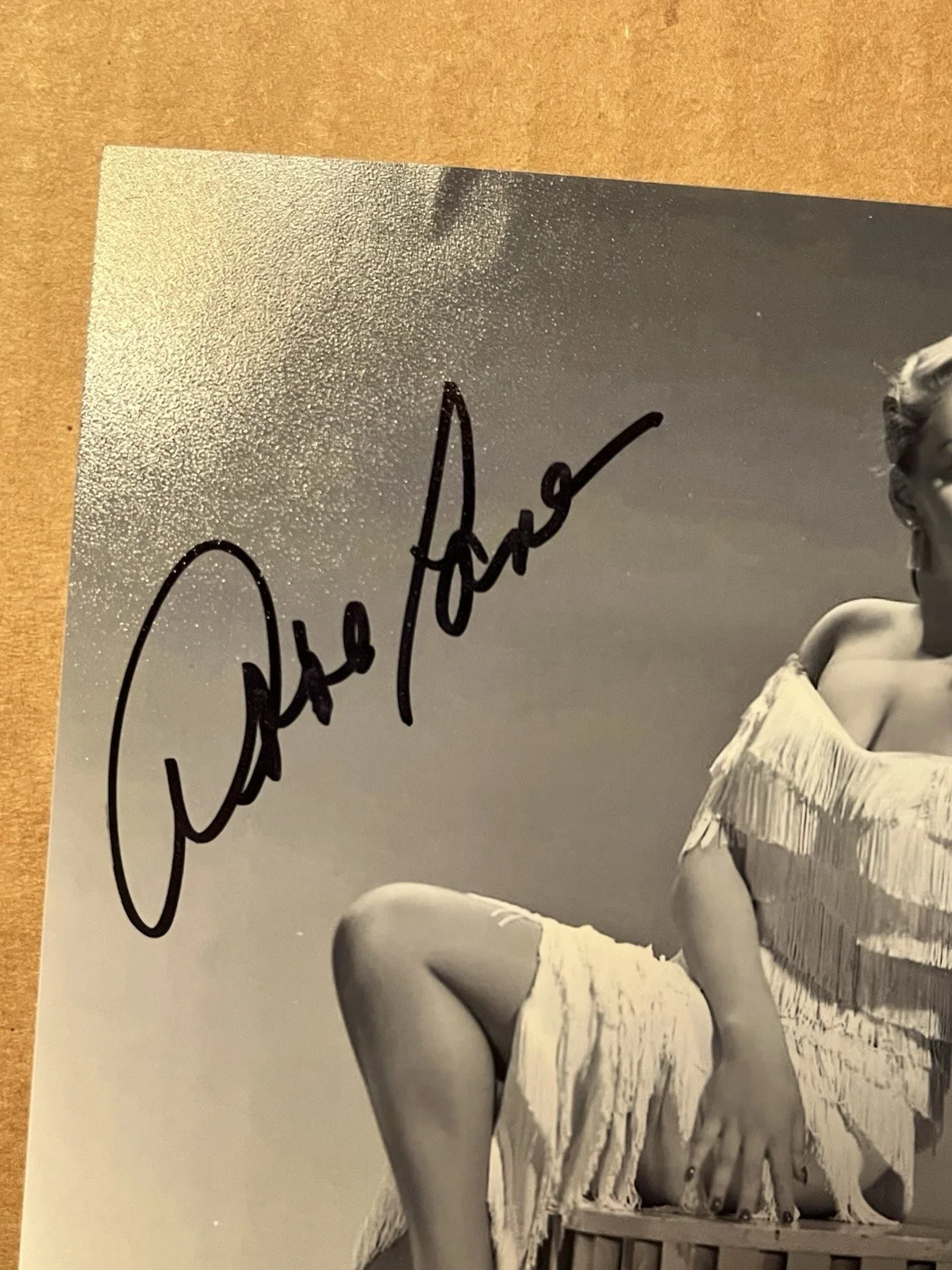Abbe Lane — Abbe Lane Signed Autographed 4x6 photo Actress / Singer / Dancer / Sexy, изображение 2