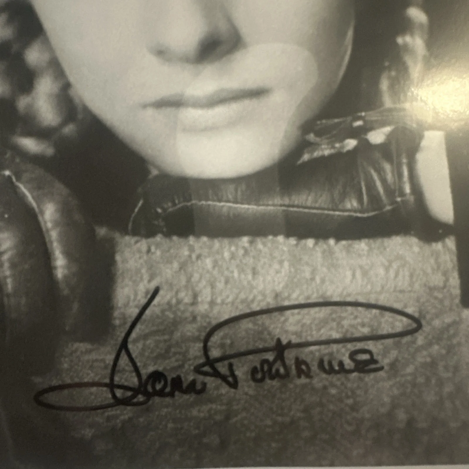 Joan Fontaine Jane Eyre Autographed 8 X 10 Photo Signed Authentic, изображение 2