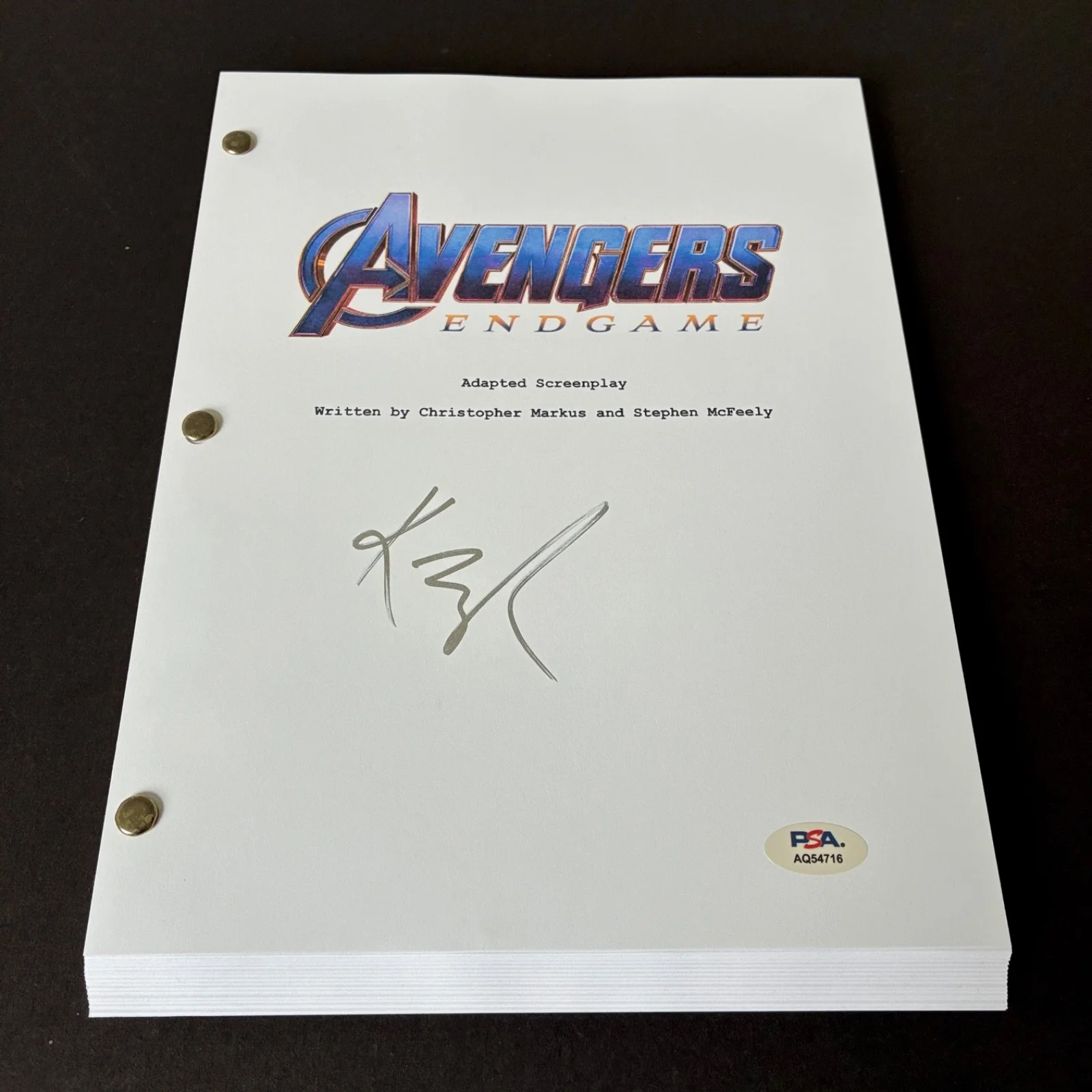 Karen Gillan — KAREN GILLAN SIGNED AVENGERS ENDGAME MOVIE SCRIPT FULL 146 PAGE AUTOGRAPH PSA