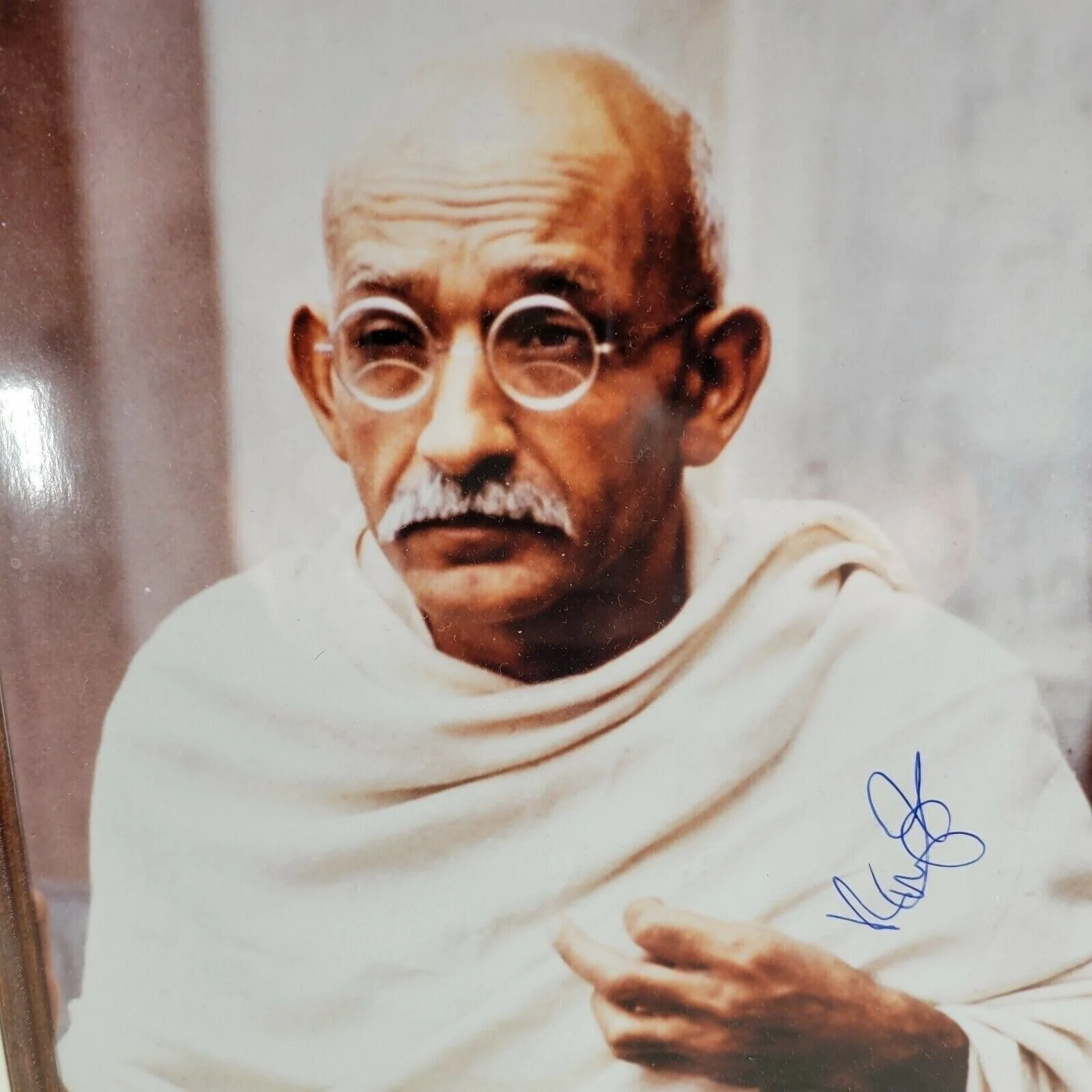 NA — Ben Kingsley Autographed Photo Gandhi Movie Framed Signed As Shown, изображение 3