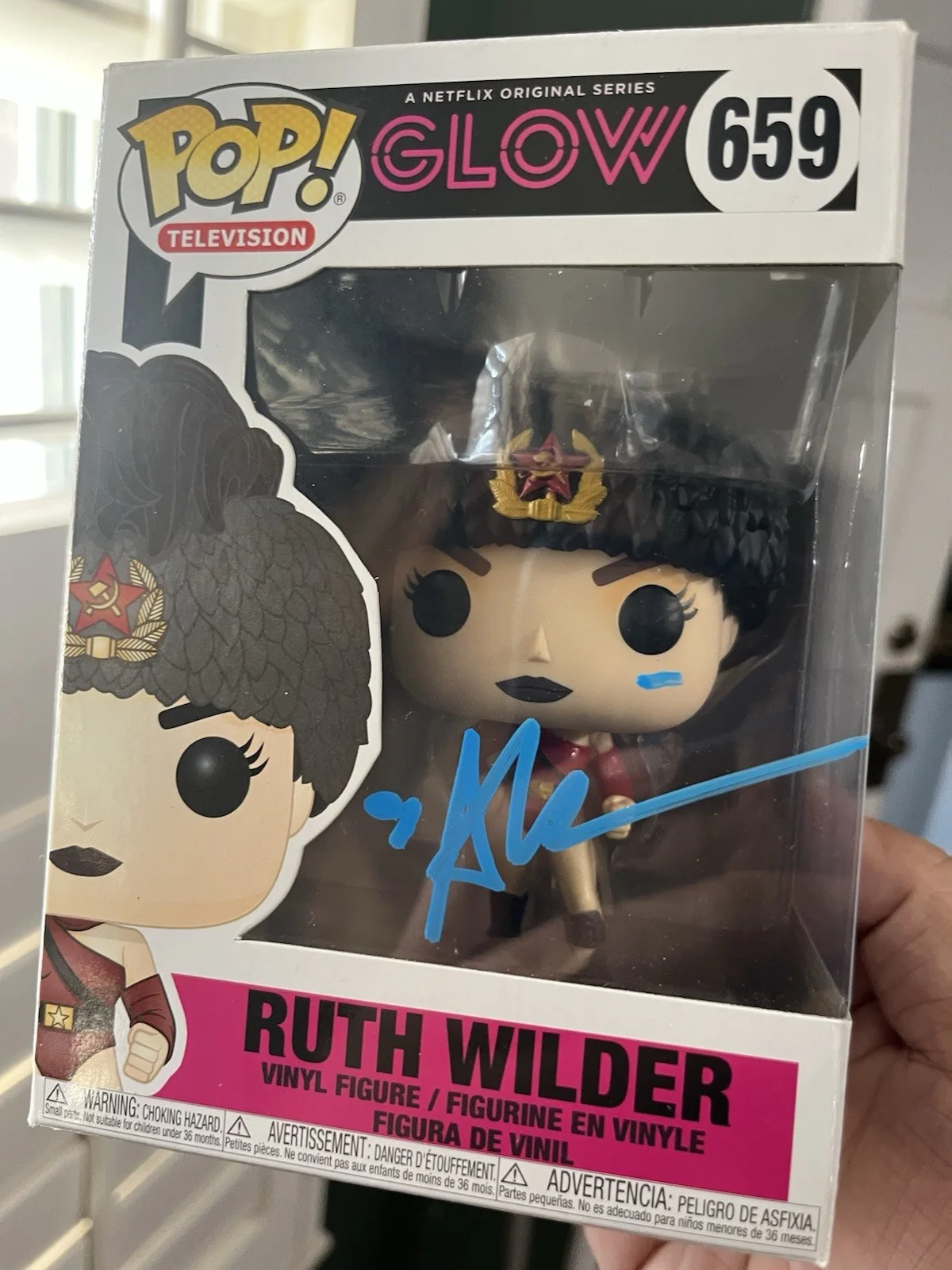 Alison Brie — Alison Brie Signed GLOW “Ruth Wilder” Funko Pop #659 EXACT PROOF AUTOGRAPH, image 2