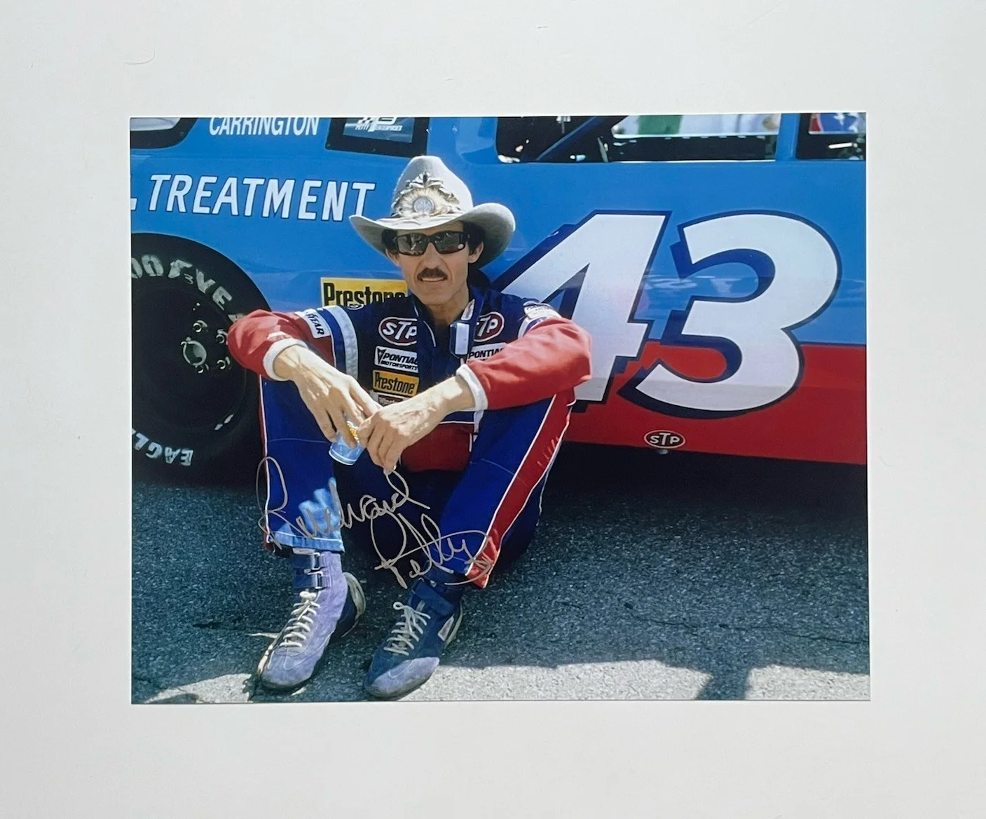 Richard Petty — Richard Petty Authentic Hand Signed 8x10 Photo Autograph Racing Driver