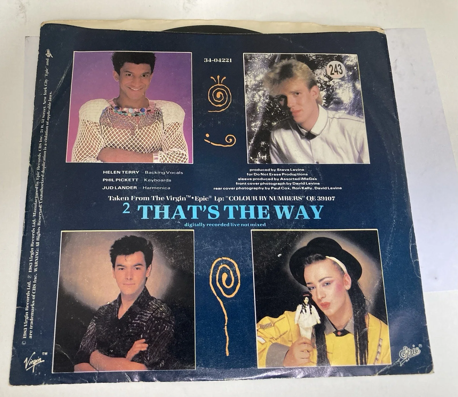 BOY GEORGE * SIGNED AUTOGRAPHED 45 ALBUM * CULTURE CLUB *, изображение 3