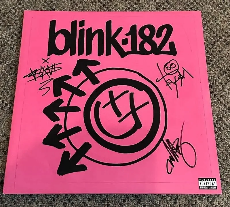 Travis Barker, Tom DeLonge, Mark Hoppus — Blink 182 Full Band Signed Autograph Album Vinyl Record LP w/ Beckett COA