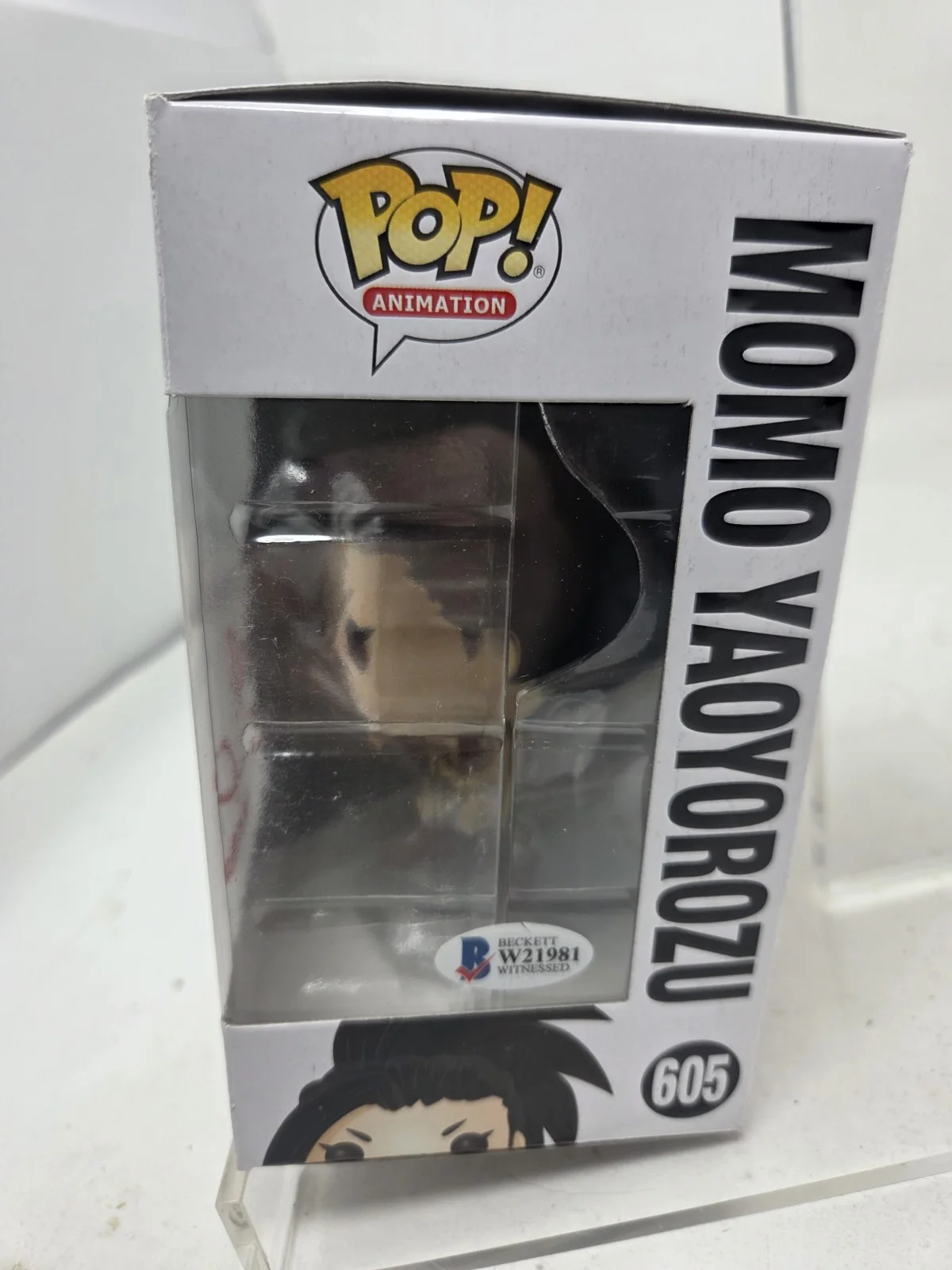 Colleen Clinkenbeard — Colleen Clinkenbeard signed Funko Pop My Hero Academia Momo Beckett + Protector, изображение 2