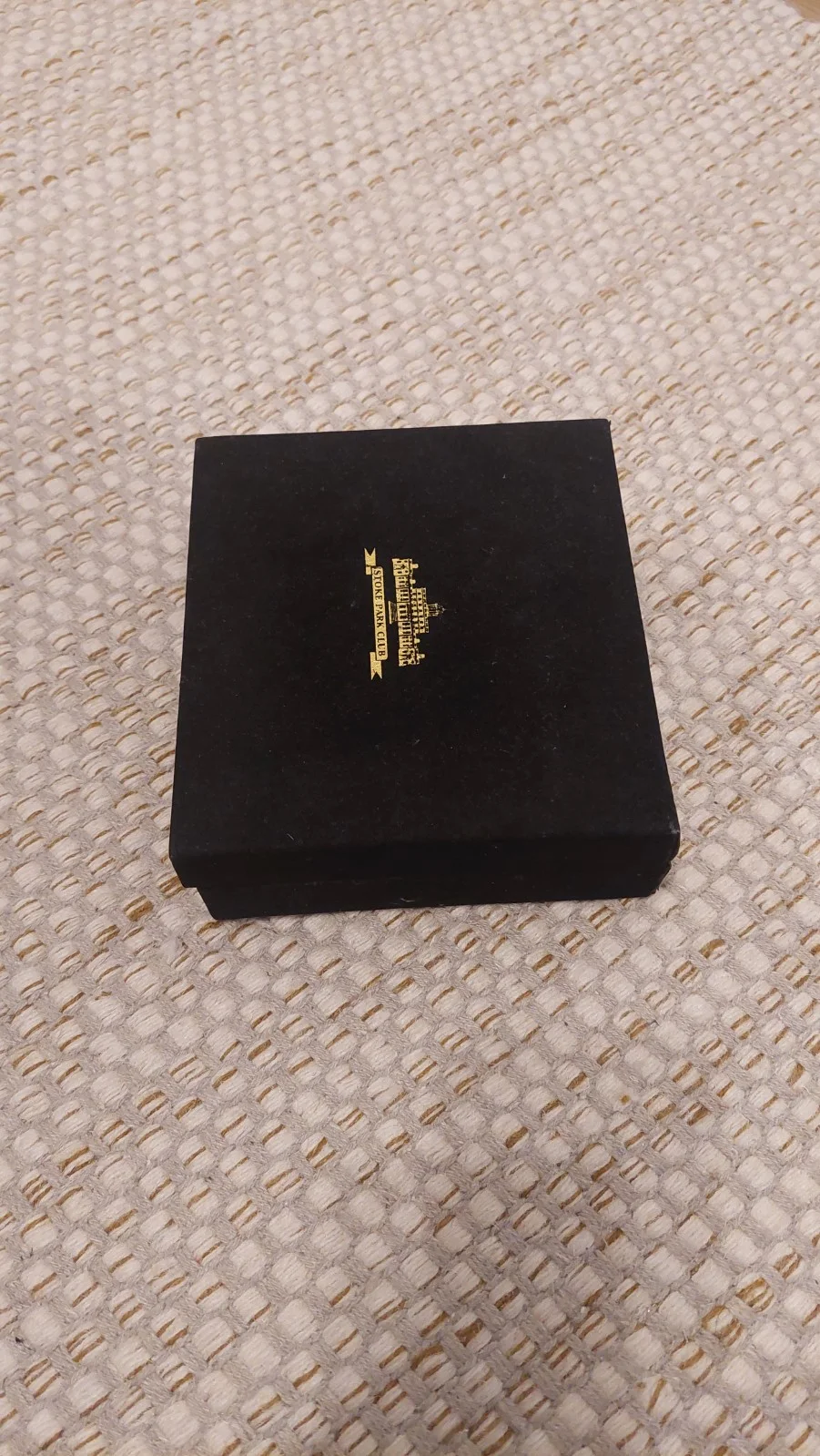 Stoke Park Golf James Bond Goldfinger. Presentation set, image 3