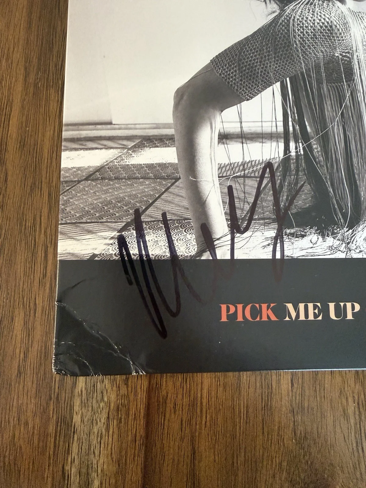 ‘Norah Jones’ Signed Autographed ‘Pick Me Up Off The Floor’ Vinyl Album Beckett, изображение 2