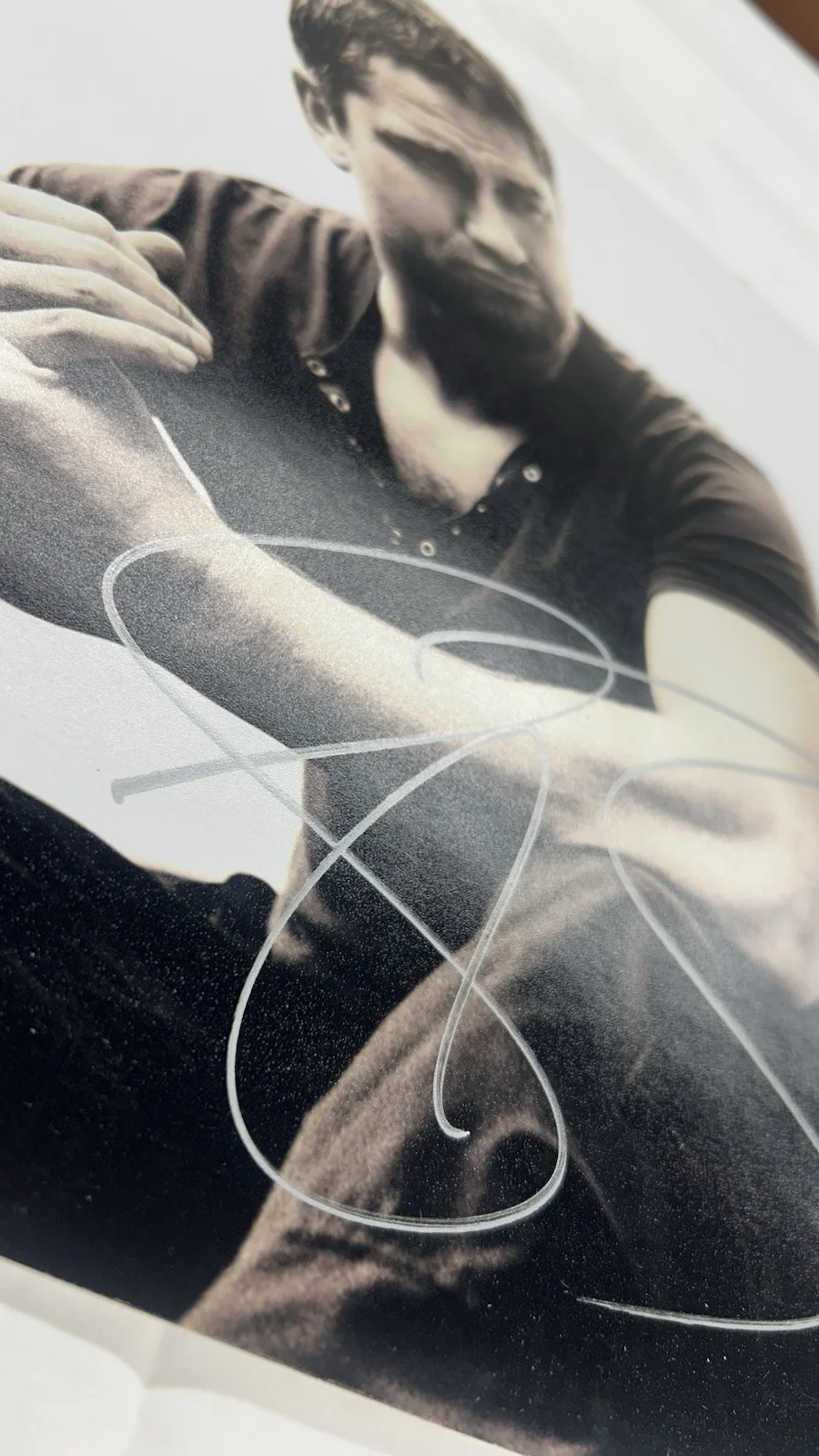 Gerard Butler Hand Signed 11x14 Photo Unframed Global Authentics Sticker Cert, изображение 4