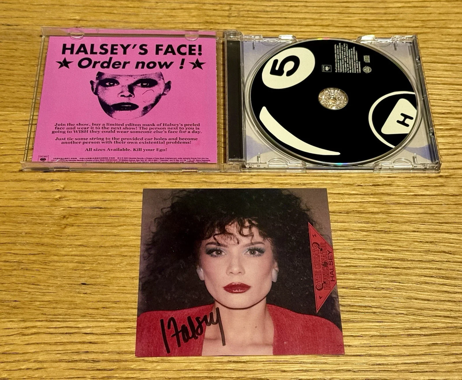 SIGNED Halsey The Great Impersonator 80’s Edition CD Autographed Art Card, изображение 2