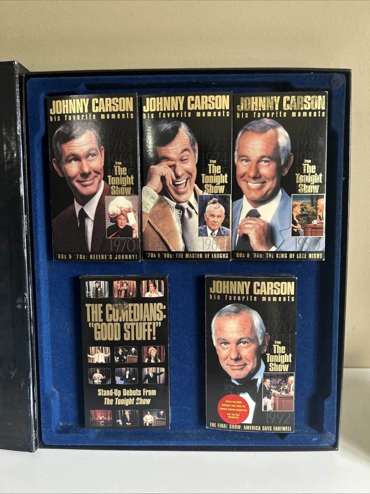 Johnny Carson — The Johnny Carson Collection 1992 VHS Tapes & Signed Lithograph by Al Hirschfeld, image 4