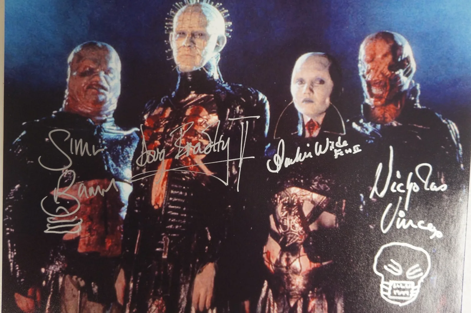 Cast — HELLRAISER 8x10 photo cast signed by all CENOBITES “PINHEAD” & more HORROR, изображение 4