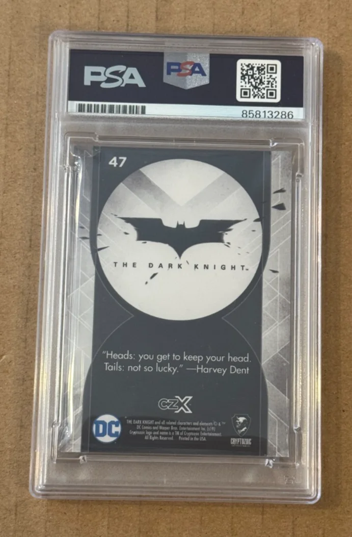 AARON ECKHART — AARON ECKHART SIGNED BATMAN DARK KNIGHT MOVIE CARD PSA/DNA, image 2
