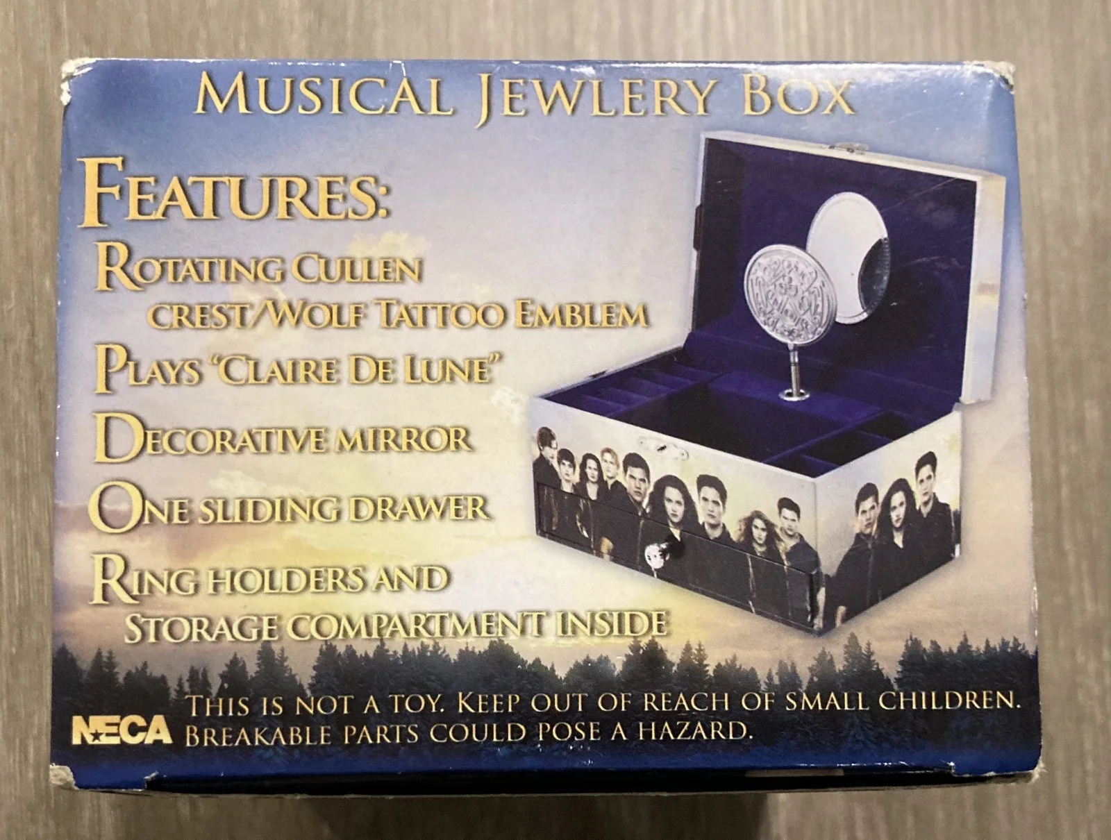 The Twilight Saga - Breaking Dawn Part 2 - Musical Jewellery Box - NECA, изображение 2