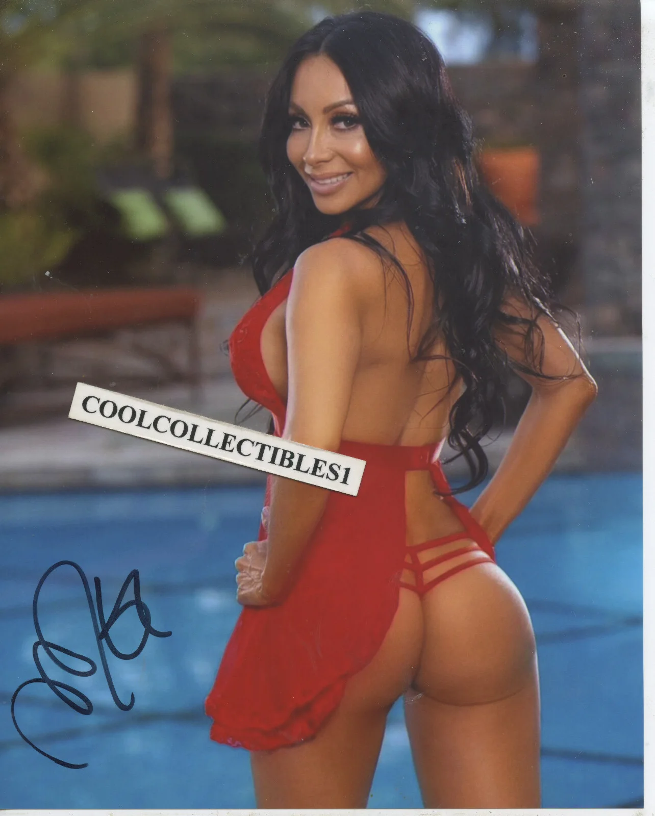 MONICA GOE — MONICA GOE N PERSON SIGNED 8X10 COLOR PHOTO MODEL TIK TOK INFLUENCER