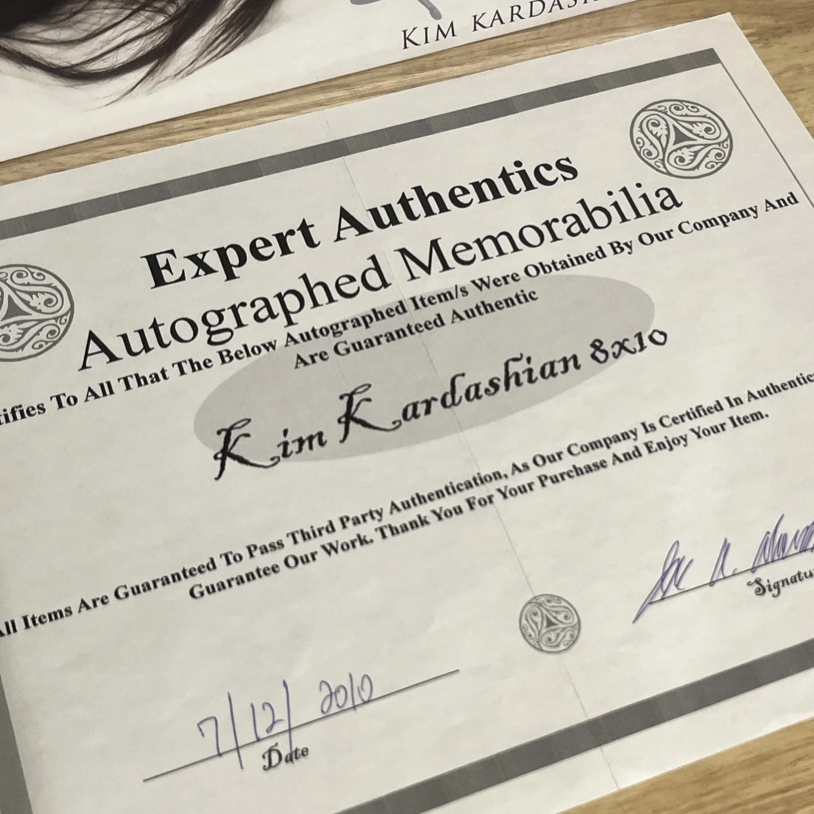 COA KIM KARDASHIAN SIGNED FULL EARLY SIGNATURE 8x10 GLOSSY PHOTO, изображение 4