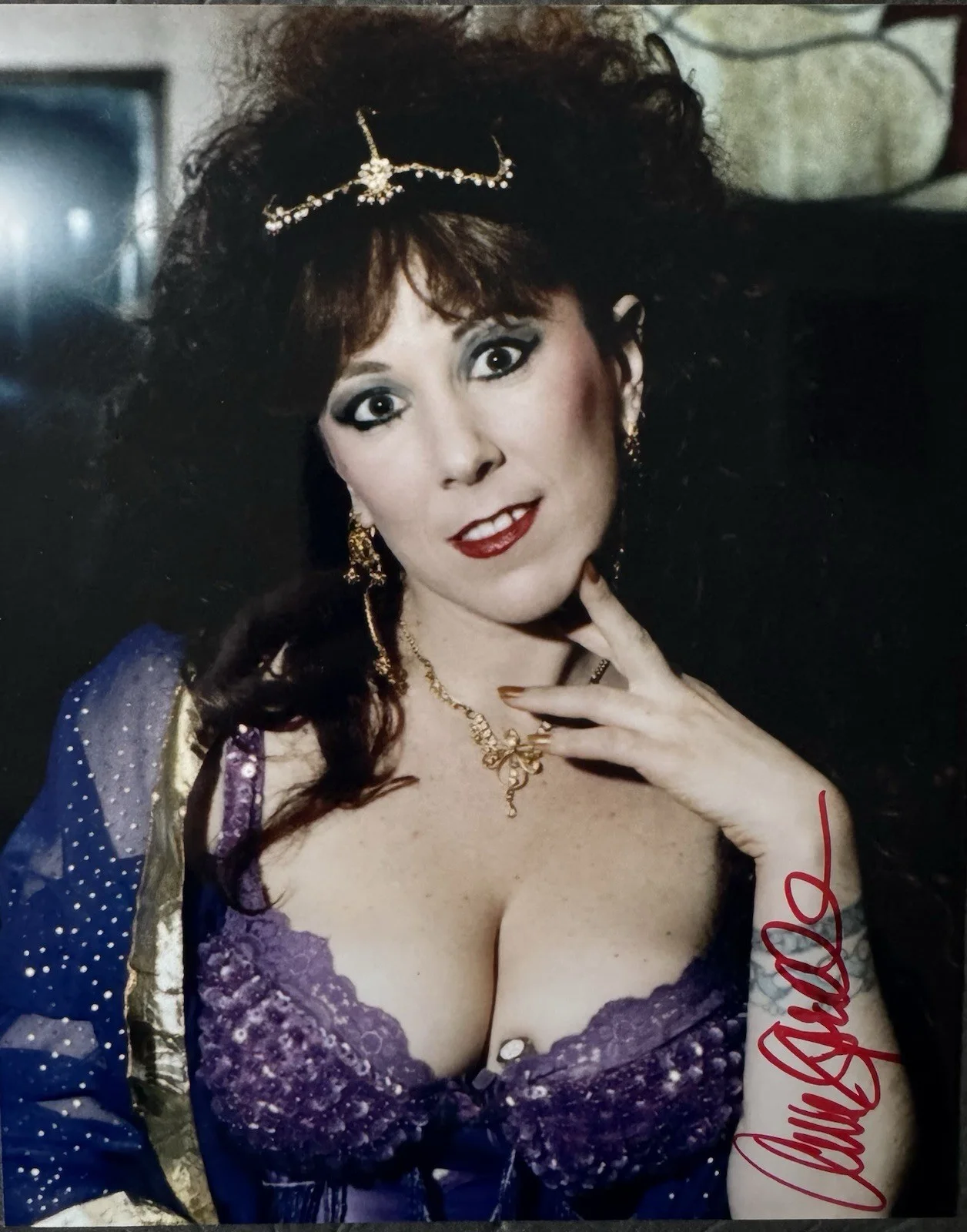 ANNIE SPRINKLE — ANNIE SPRINKLE SIGNED 8X10 PHOTO XXX LEGEND AUTOGRAPH SEXY