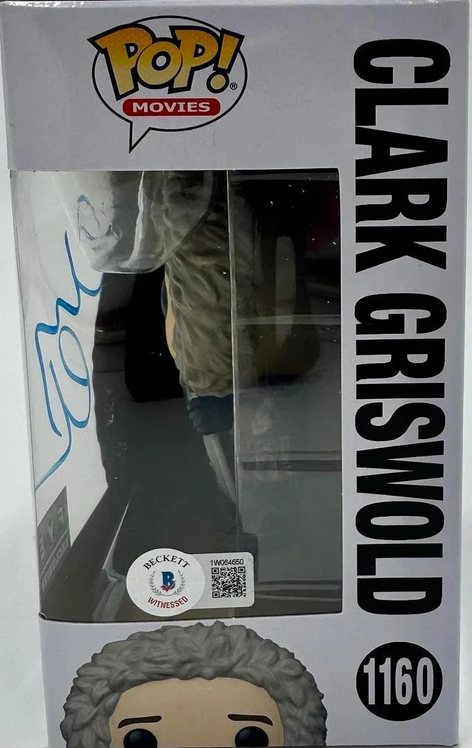 Chevy Chase — Chevy Chase Signed Funko #1160 "Clark Griswold" (Christmas Vacation)-Beckett COA, изображение 3