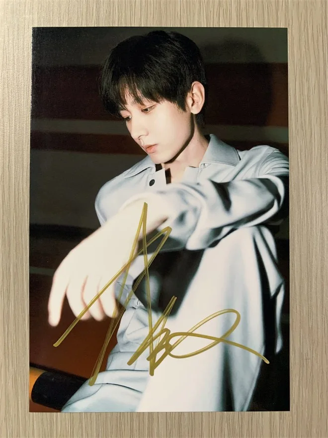 6"Yi Cheng /成毅 Hand Signed Autographed Photo Autographs Collection Original, image 5