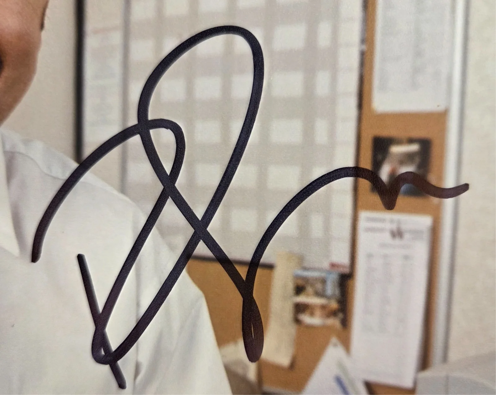 Ricky Gervais Hand Signed Autograph 8x10 Photo In Person Proof The Office Comedy, изображение 2