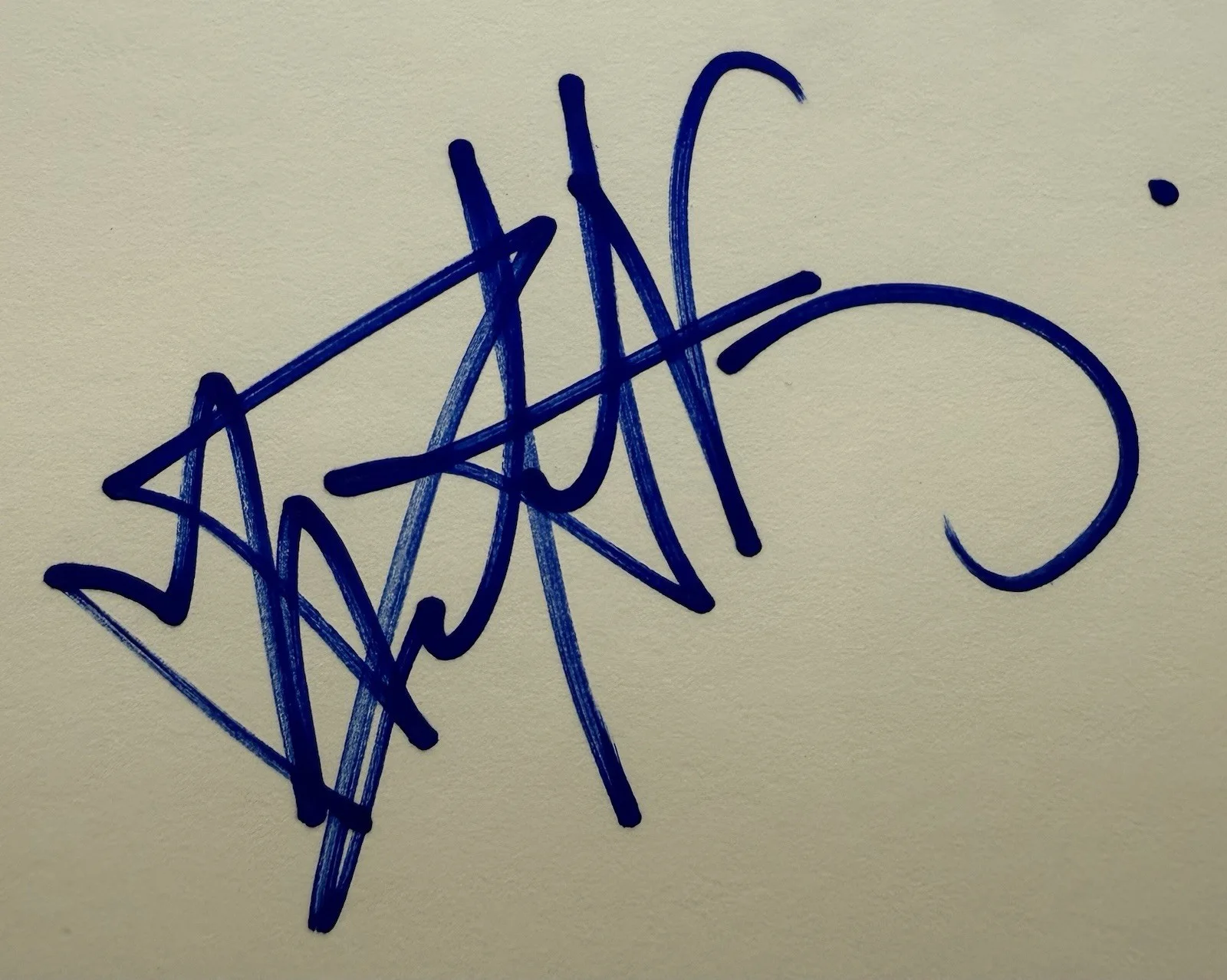 Dakota Fanning — Dakota Fanning Autograph Signed 8.5x11 Coraline Script Cover Beckett COA, изображение 2