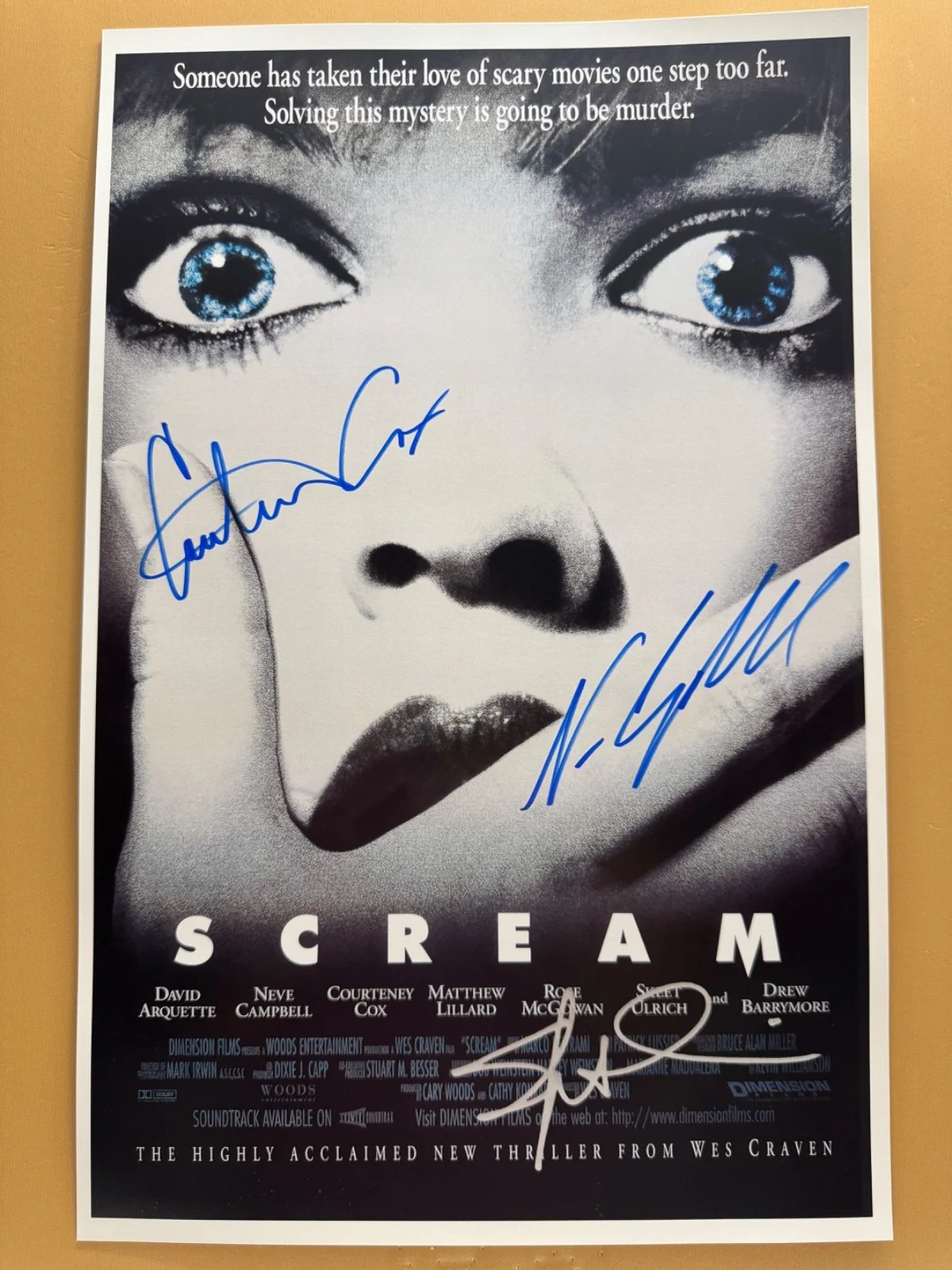 Neve Campbell, Courtney Cox, Skeet Ulrich — SIGNED SCREAM 11x17 Movie Poster COA by 3 of the actors - Shipped FREE