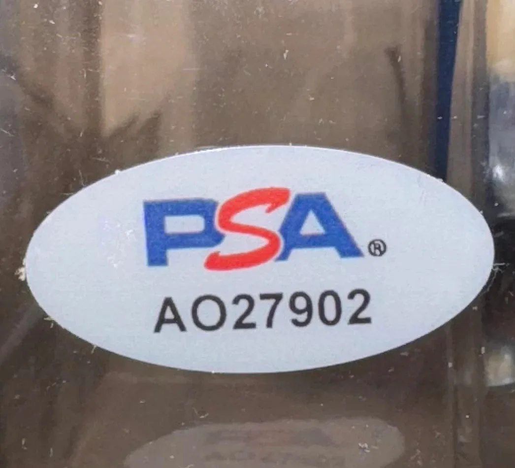 Ana DeArmas — Ana De Armas Signed Funko Pop #1014 "Paloma" (James Bond) - PSA COA, изображение 4