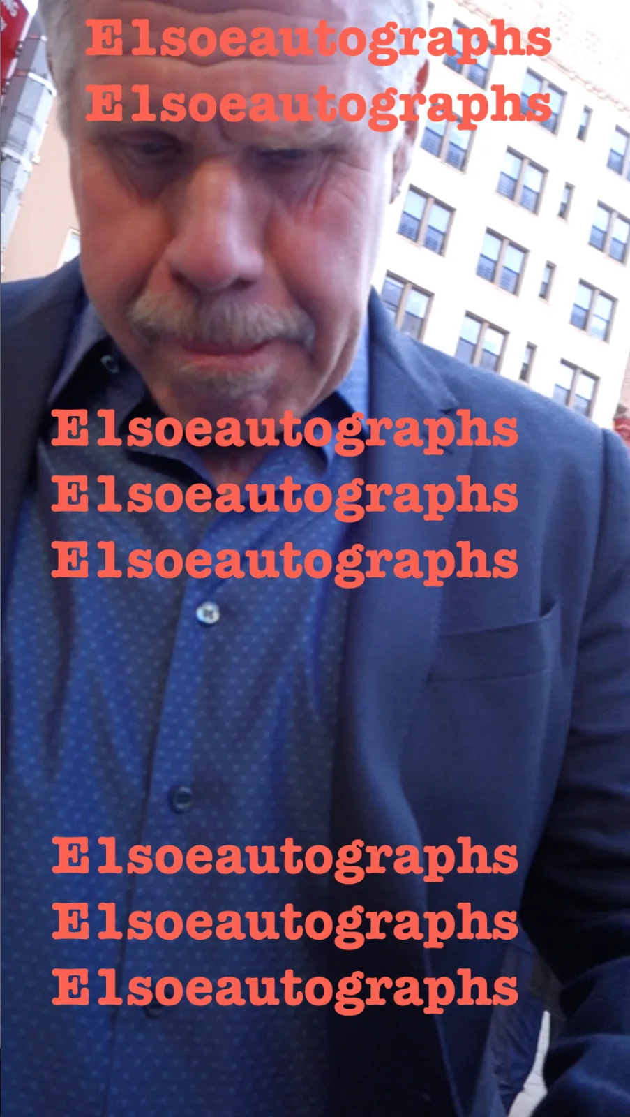 Ron Perlman — Ron Perlman signed 8x10 Photo. In Person Exact Proof. Hellboy, Hand of God, SOA, изображение 5