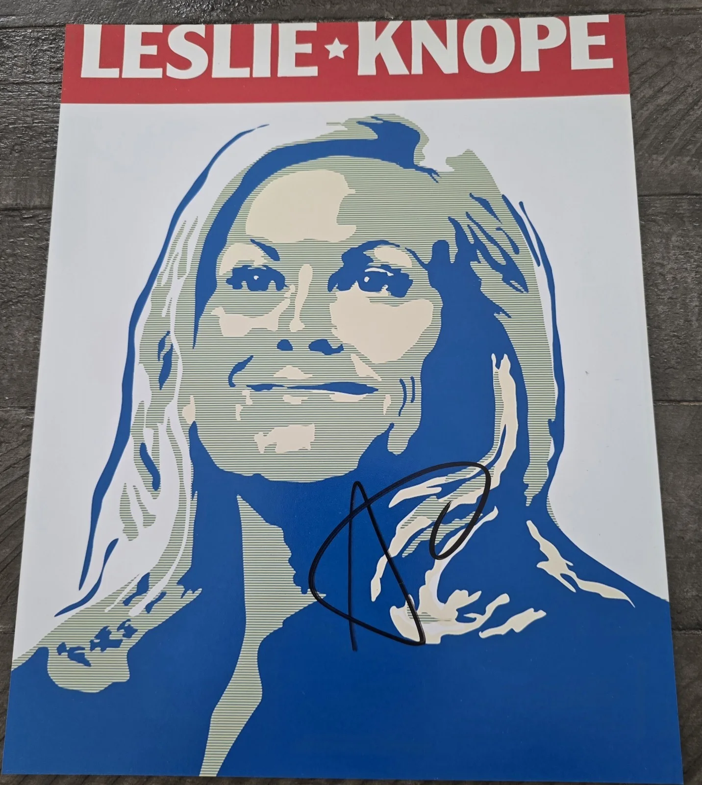 Amy Poehler — Amy Poehler Signed 8x10 Parks And Rec