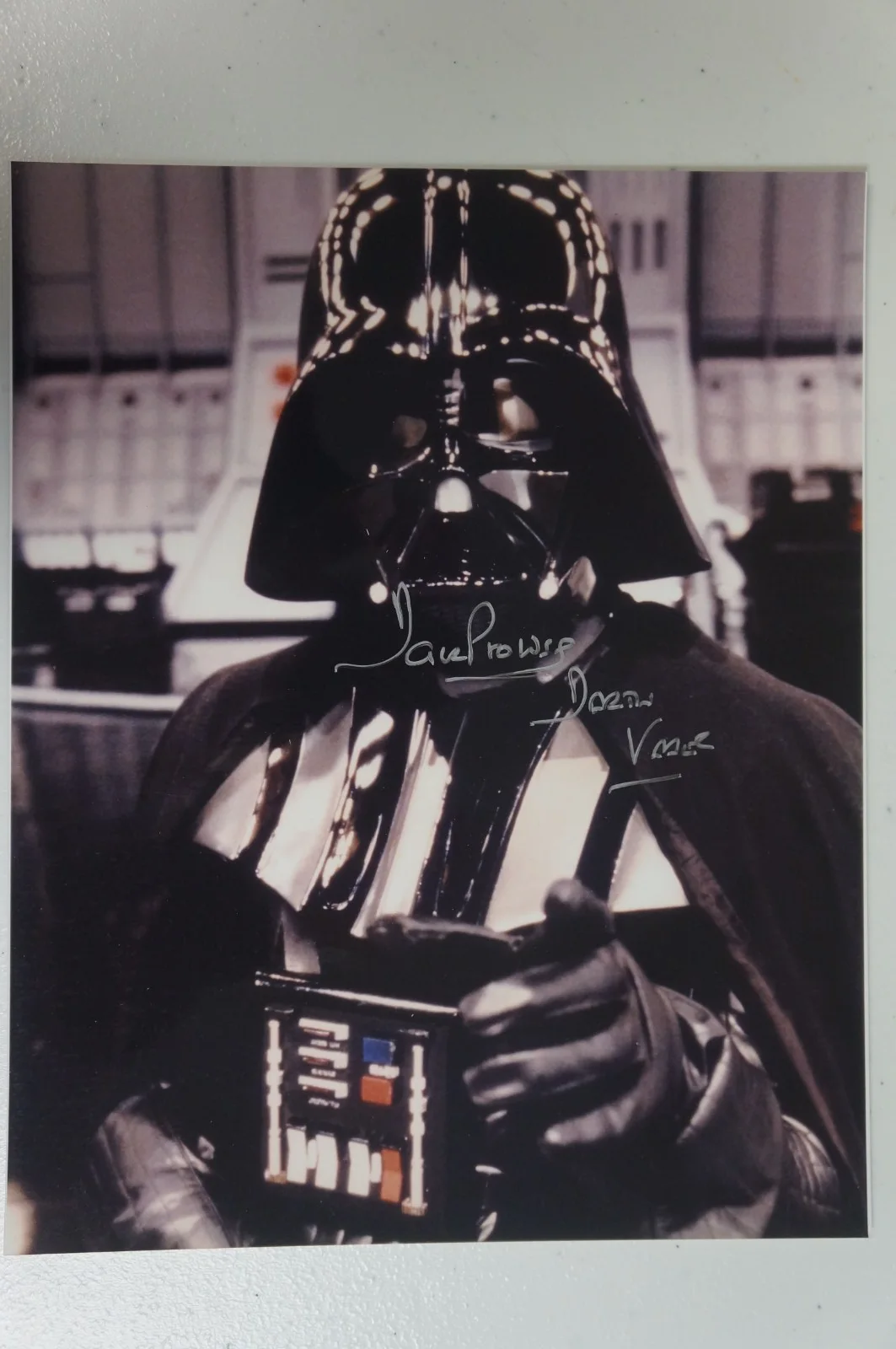 David Prowse — Darth Vader David Prowse Signed Autograph 8x10 Star Wars, image 3