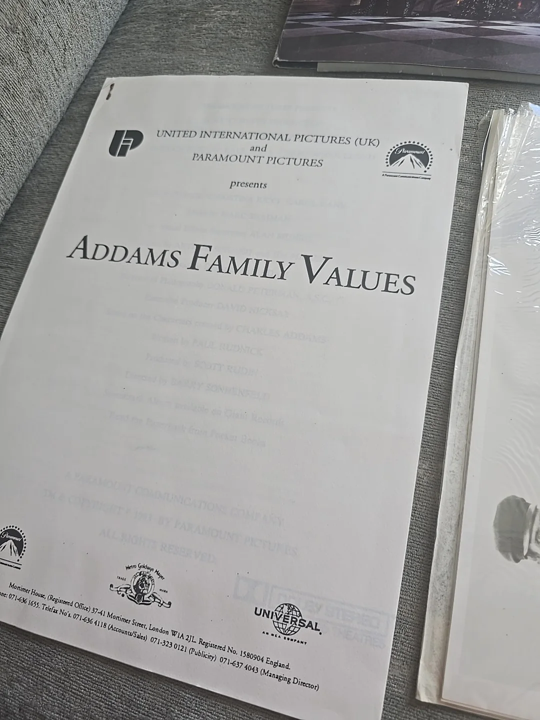 Addams Family Values Rare Full Press Kit Folder Screenplay & B/w Photos Mint, изображение 4