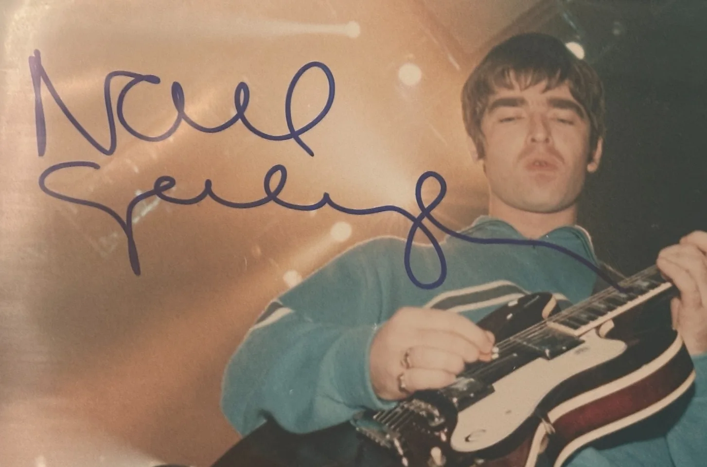 NOEL GALLAGHER Signed OASIS 8 X 10 PHOTO Beckett Encapsulated, изображение 2