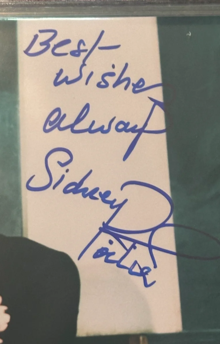 SIDNEY POITIER — SIDNEY POITIER Signed 8 X 10 PHOTO Beckett Encapsulated w/ Inscription, изображение 2