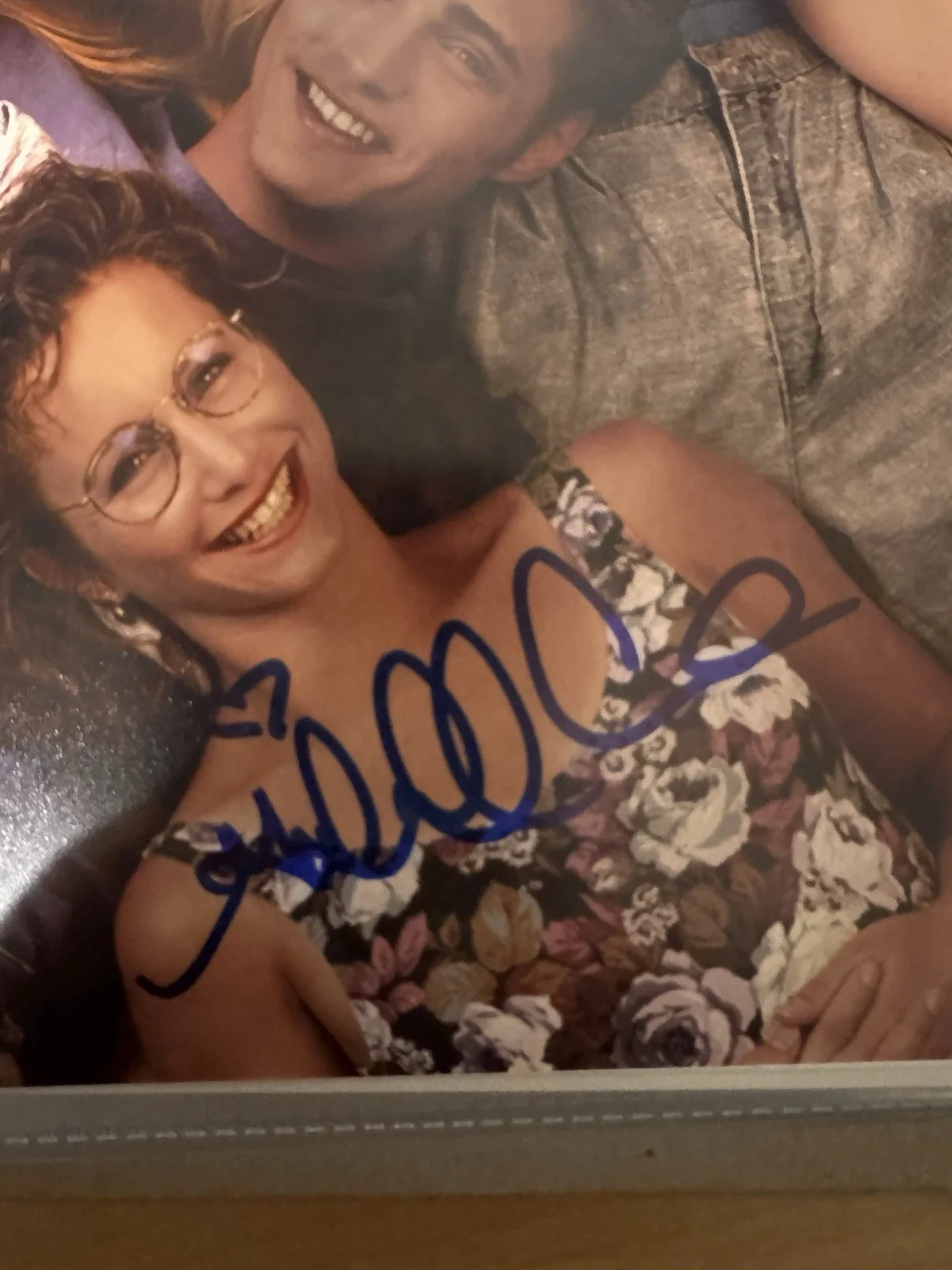 Gabrielle Carteris Signed 90210 Cast Photo In Person, image 2