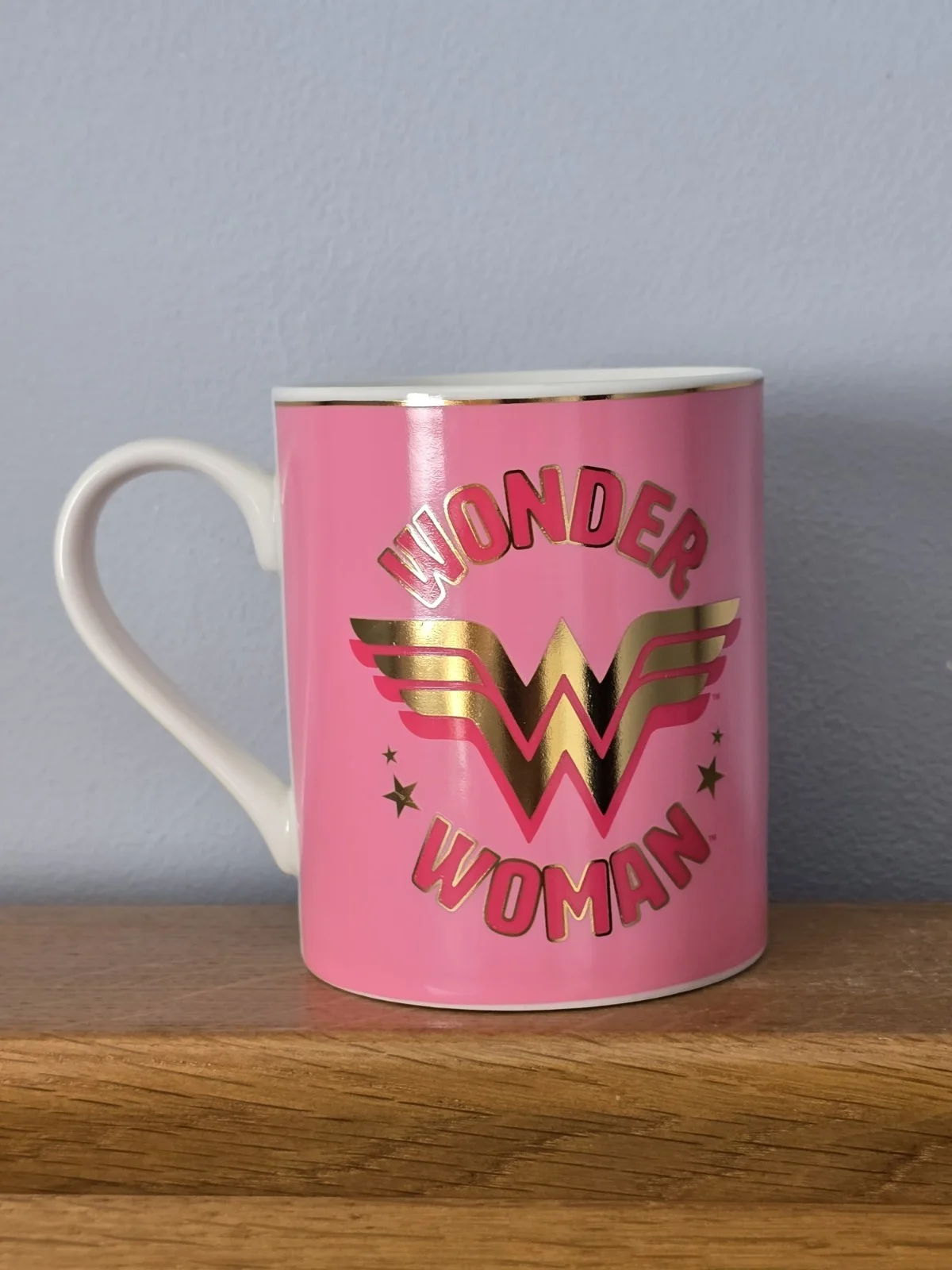 Wonder Woman Pink & Gold DC Official Coffee Mug Tea Cup Novelty Gift, изображение 3