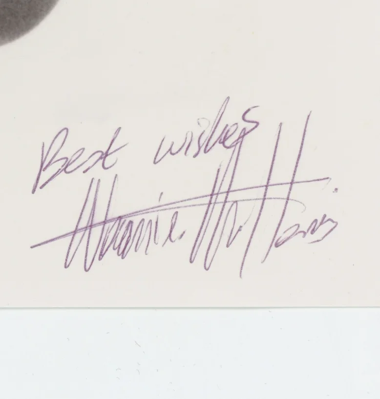 Naomie Harris James Bond Autographed Signed Vintage 8x10 Photo AMCo COA 28785, изображение 2