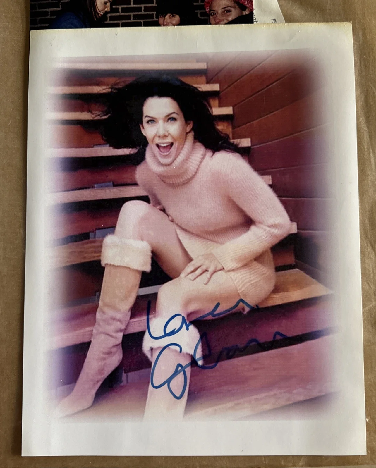 Lauren Graham — Lauren Graham AUTOGRAPHED Signed 8.5”x11” Photo Gilmore Girls