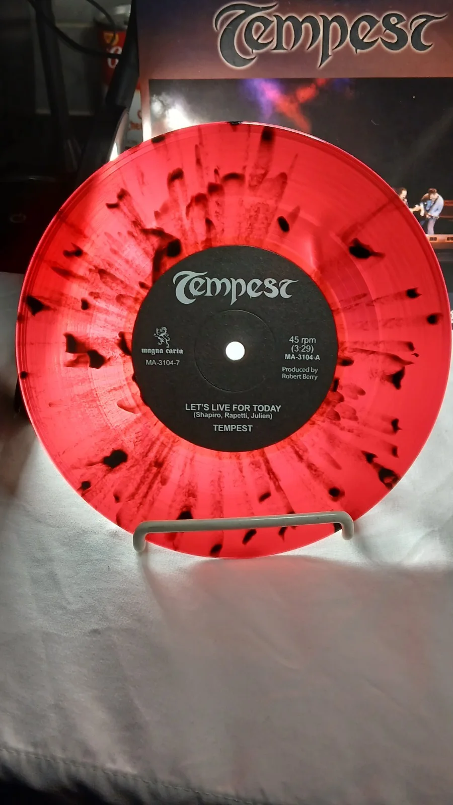 Tempest Signed Limited Red Splatter Vinyl Let's Live For Today / Beaumont Rag, изображение 3