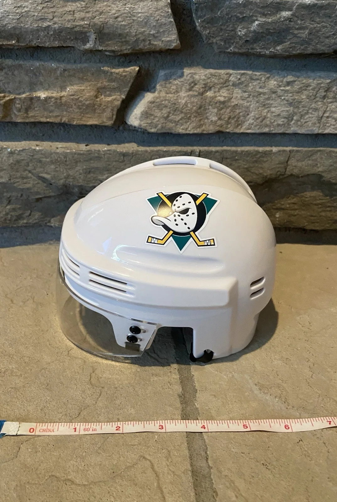 Emilio Estevez — Emilio Estevez Signed Mini Helmet - BAS COA - “Mighty Ducks” NHL Anaheim Ducks, image 4