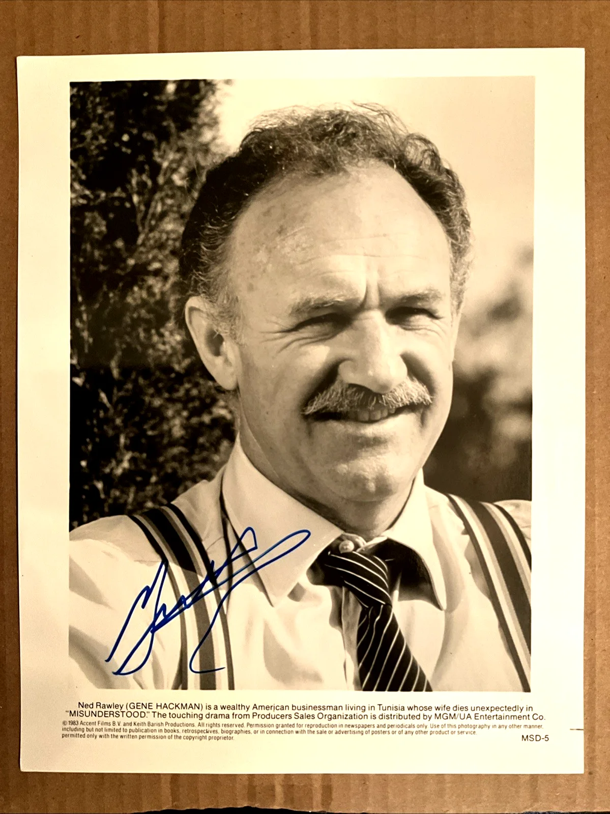 Gene Hackman Autographed Studio Promo Photo Misunderstood 1983 B&W 8x10, изображение 2