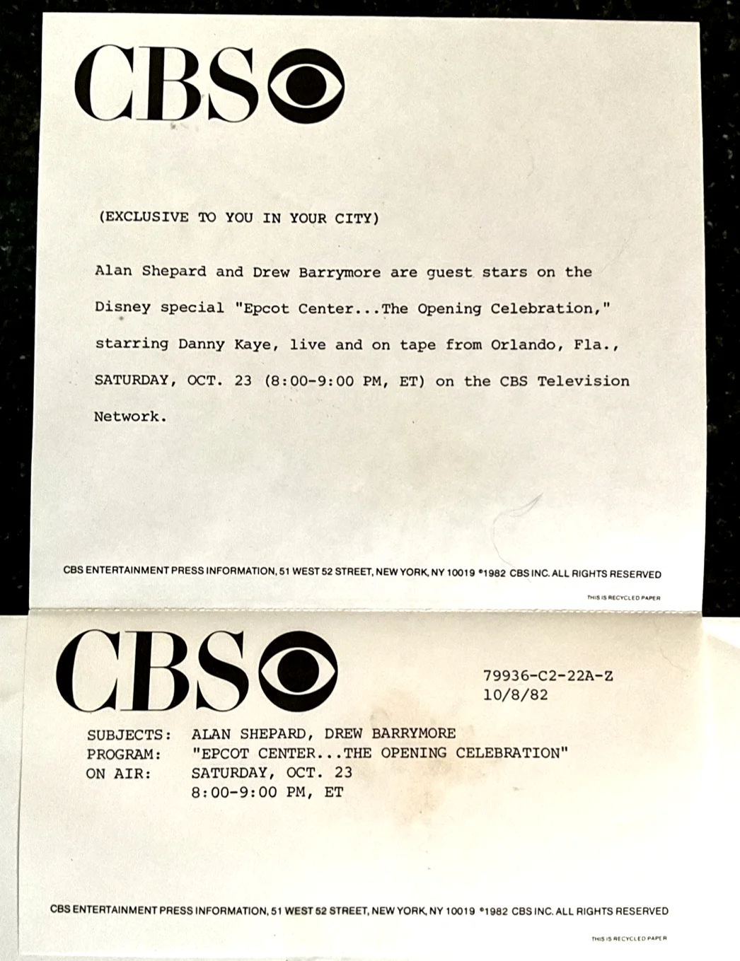 Drew Barrymore — Drew Barrymore Childhood Autograph 1986 Studio Press Photo Original w/ CBS notes, image 2