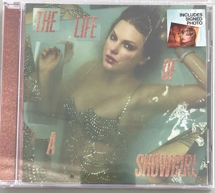 Taylor Swift The Life of A Showgirl signed cd photo# 1 RARE LONG SIGNATURE. New, изображение 2