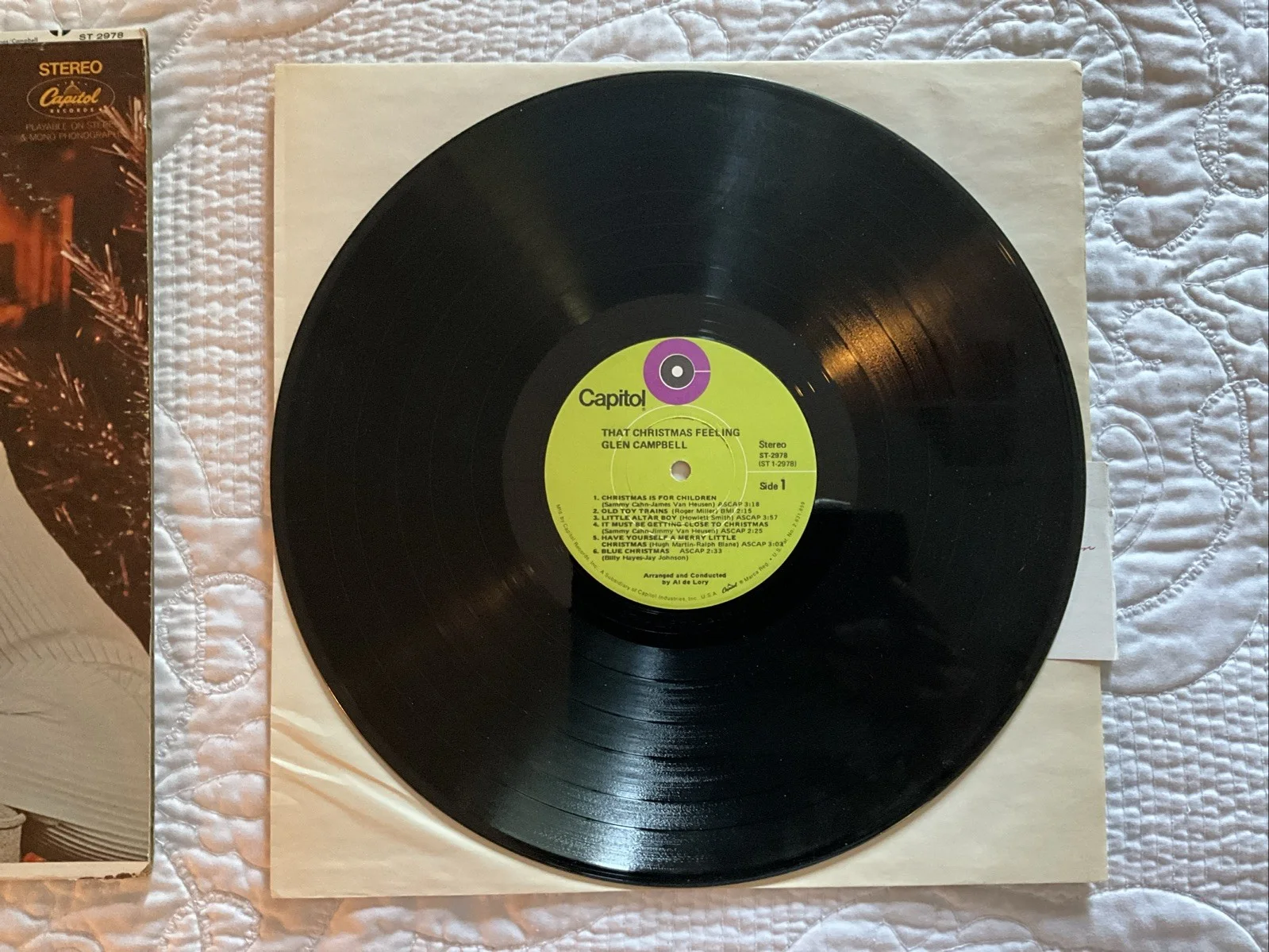 Glen Campbell Autographed Vinyl Christmas Record Album Signed, изображение 4